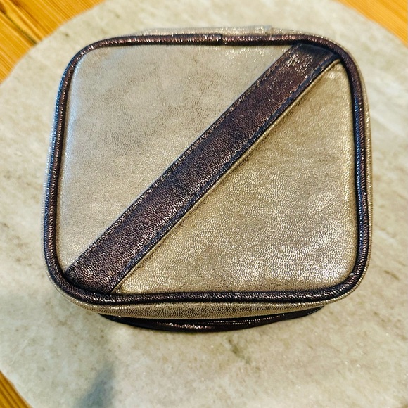 Metallic Gold and Black Travel Square Jewelry Bag - Picture 1 of 6